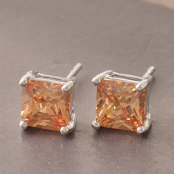 Unisex Champagne Topaz Stud Earrings - Picture 3 of 3
